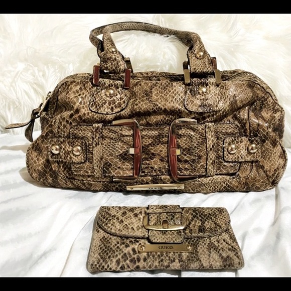 Matching Guess handbag & wallet - Picture 1 of 4